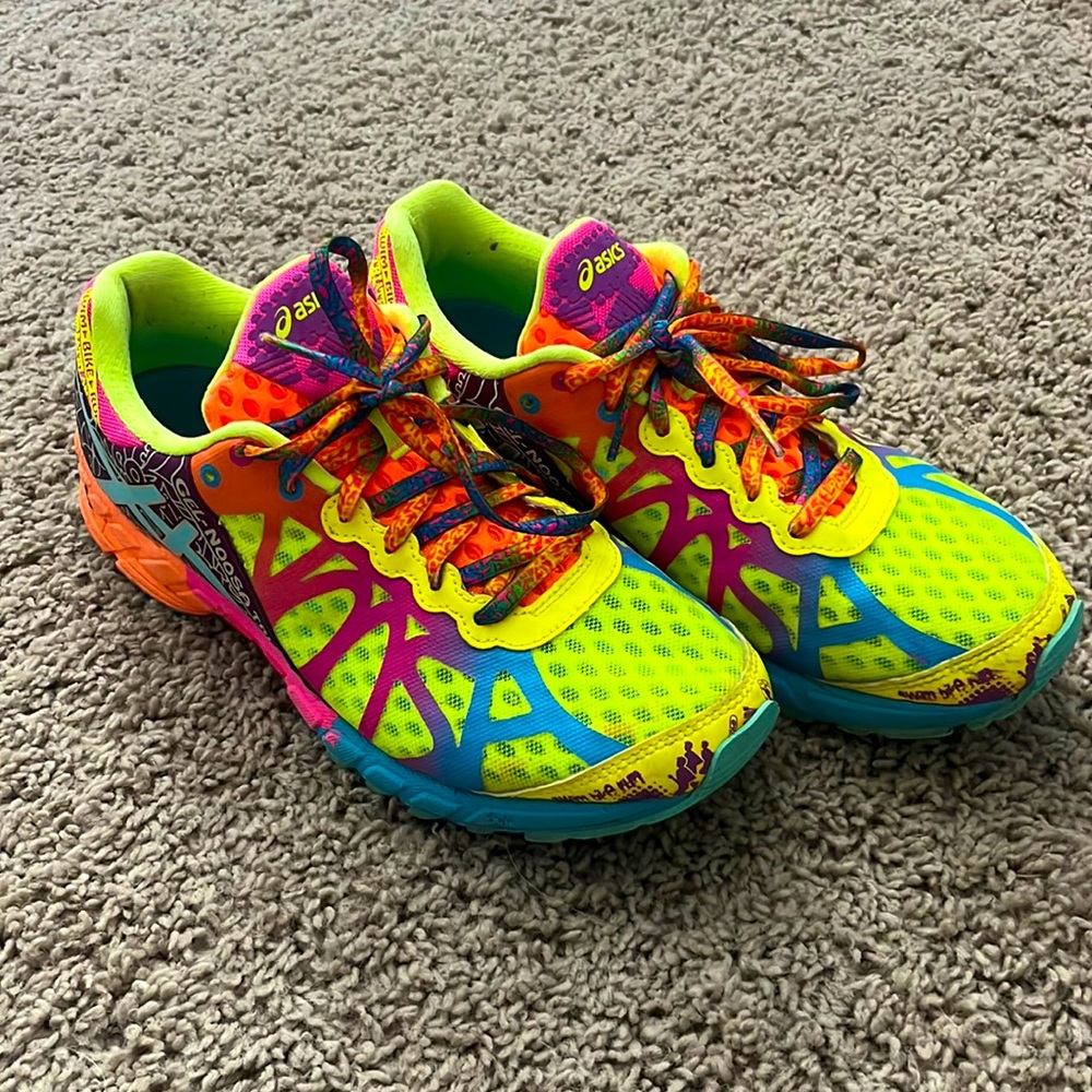 Asics Sneakers